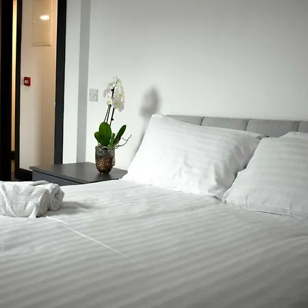 The Penthouse At Apartmán *